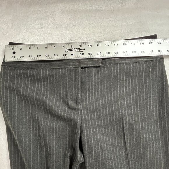 Cabi Gray Pinstripe Trousers Size 12 Career Pants Mid-Rise Straight Leg Stretch - Picture 5 of 9
